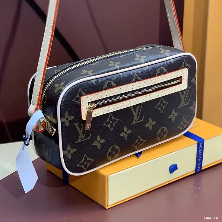 Fashionrep Bags LV 2406YA0174 0528